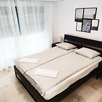 Appartement Wave 2 Promenada Beny Năvodari
