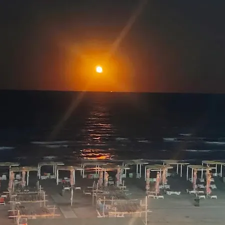 Wave 2 Promenada Beny Năvodari