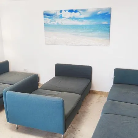 Wave 2 Promenada Beny *